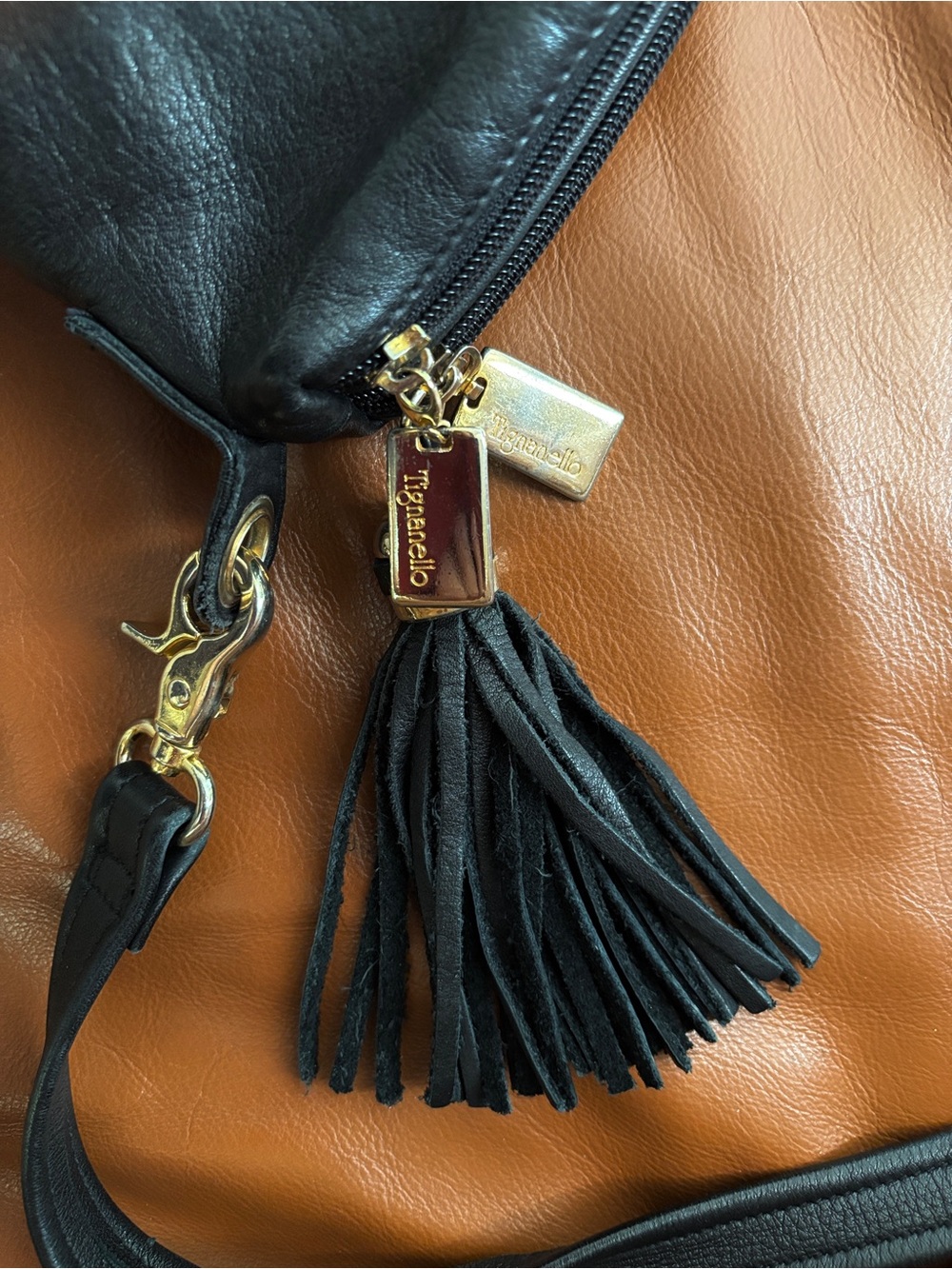 Tignanello Soft Black Leather Shoulder Bag with Large Leather Tassel - Picture 6 of 11